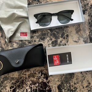 Ray-Ban Clubmaster Polarized Sunglasses black metal frame